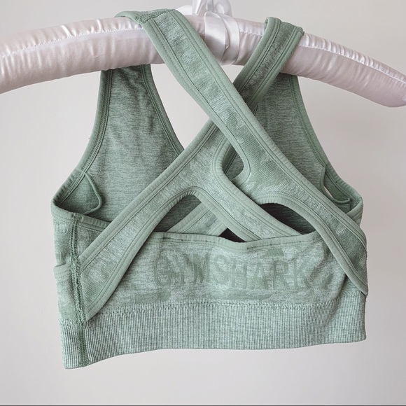 Gymshark Camo Seamless Three Piece Set - Picture 8 of 15